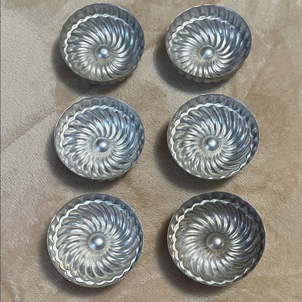 Vintage Aluminum Jello Cake Dessert Molds Set of 6 Swirl